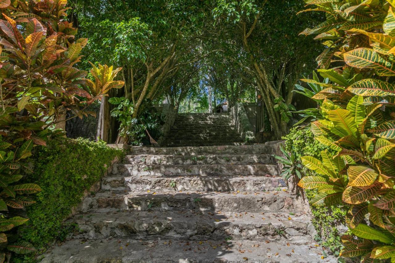 Villa Santuario Lake Front Oasis باكالار المظهر الخارجي الصورة