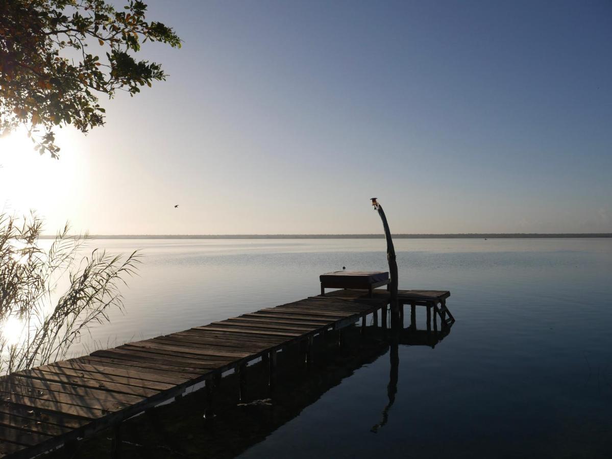 Villa Santuario Lake Front Oasis باكالار المظهر الخارجي الصورة