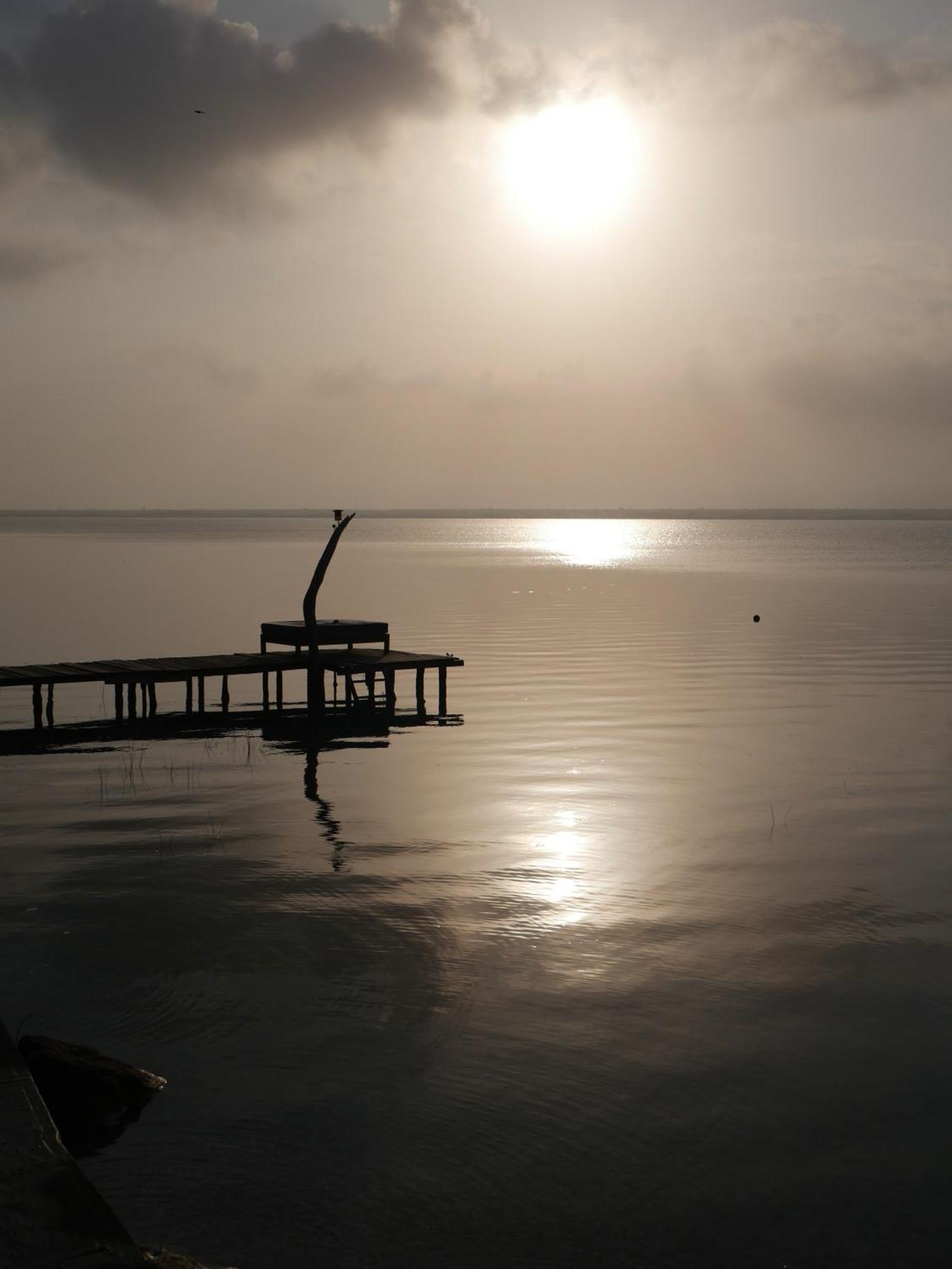 Villa Santuario Lake Front Oasis باكالار المظهر الخارجي الصورة
