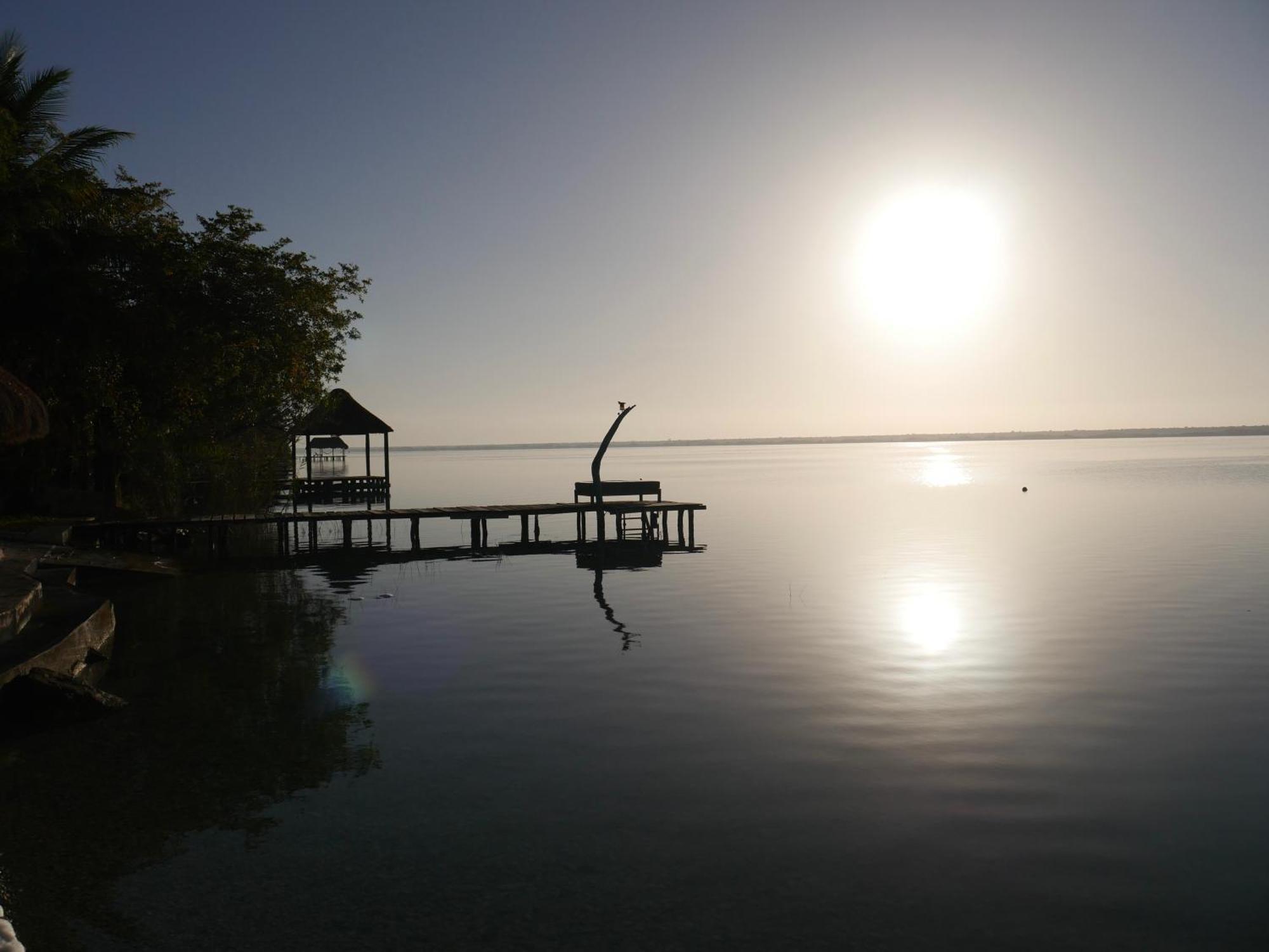 Villa Santuario Lake Front Oasis باكالار المظهر الخارجي الصورة